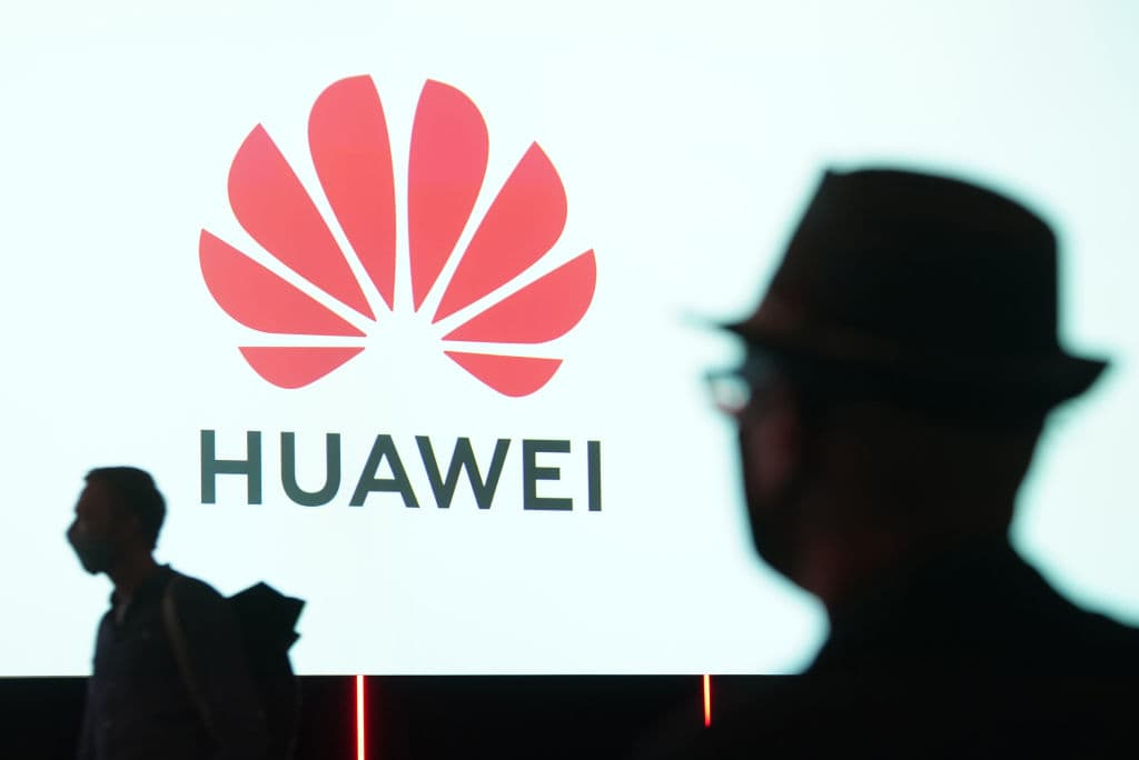 Dagli smartphone alle auto elettriche: Huawei punta a rilanciarsi con la smart mobility