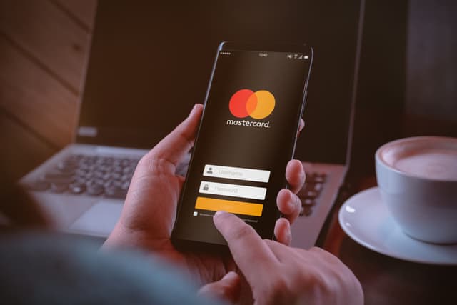 Mastercard come PayPal: in arrivo i pagamenti in criptovalute