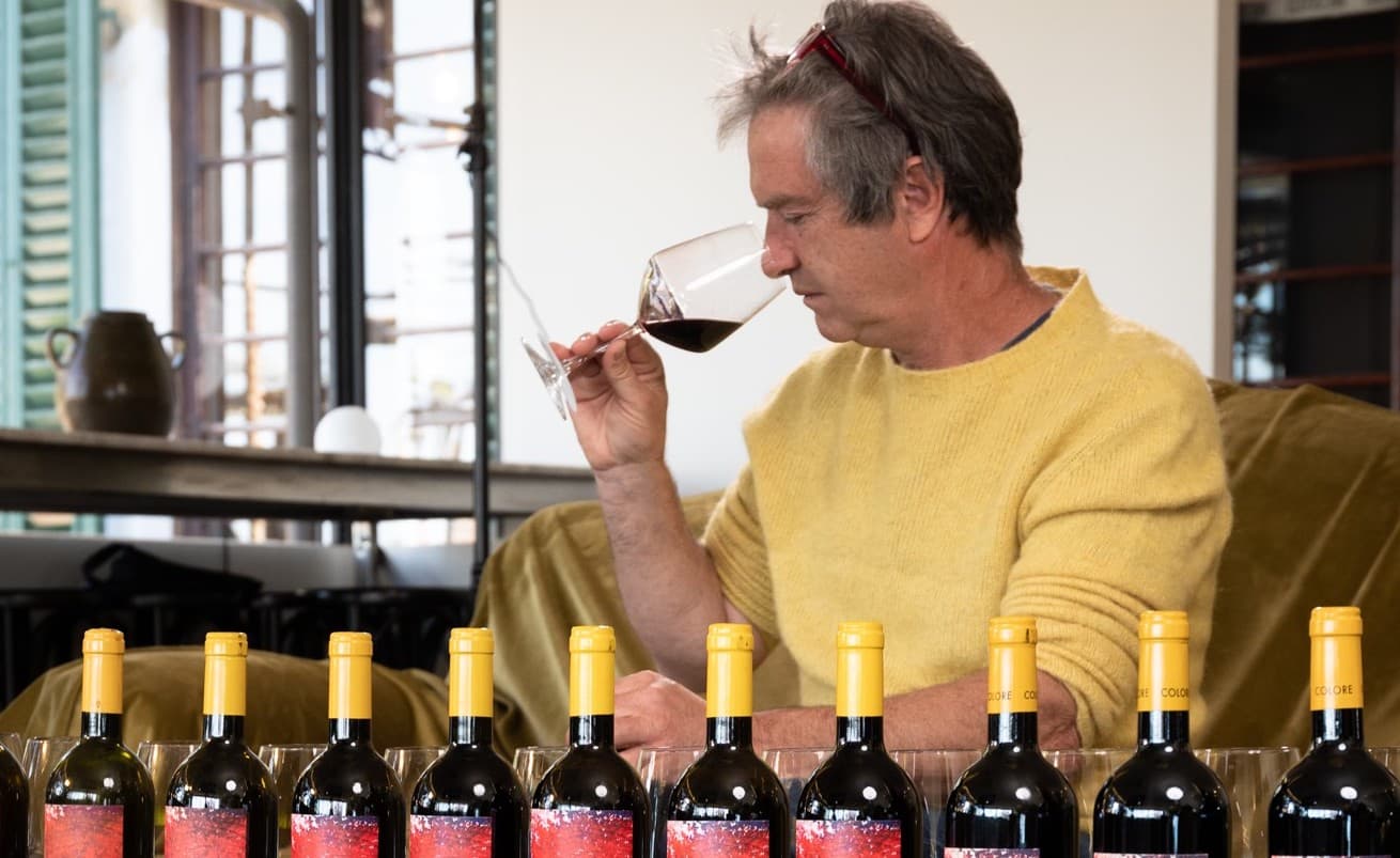 Chi è Bibi Graetz, il viticoltore che riempie di 'Colore' la Toscana