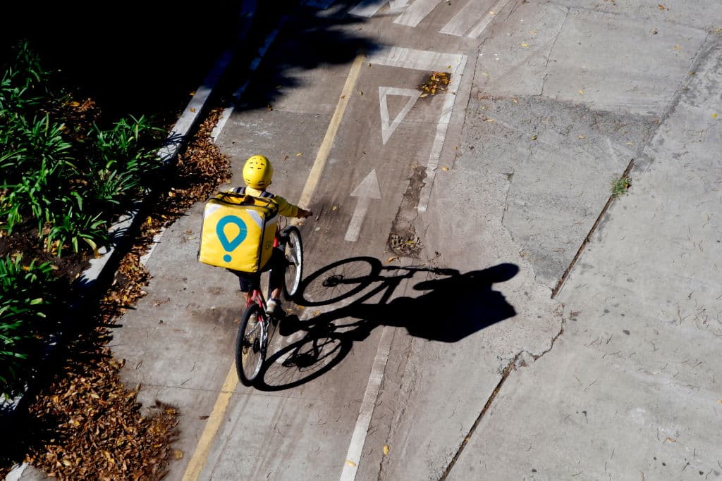 Finanziamento record per Glovo: 450 milioni di euro per le consegne istantanee