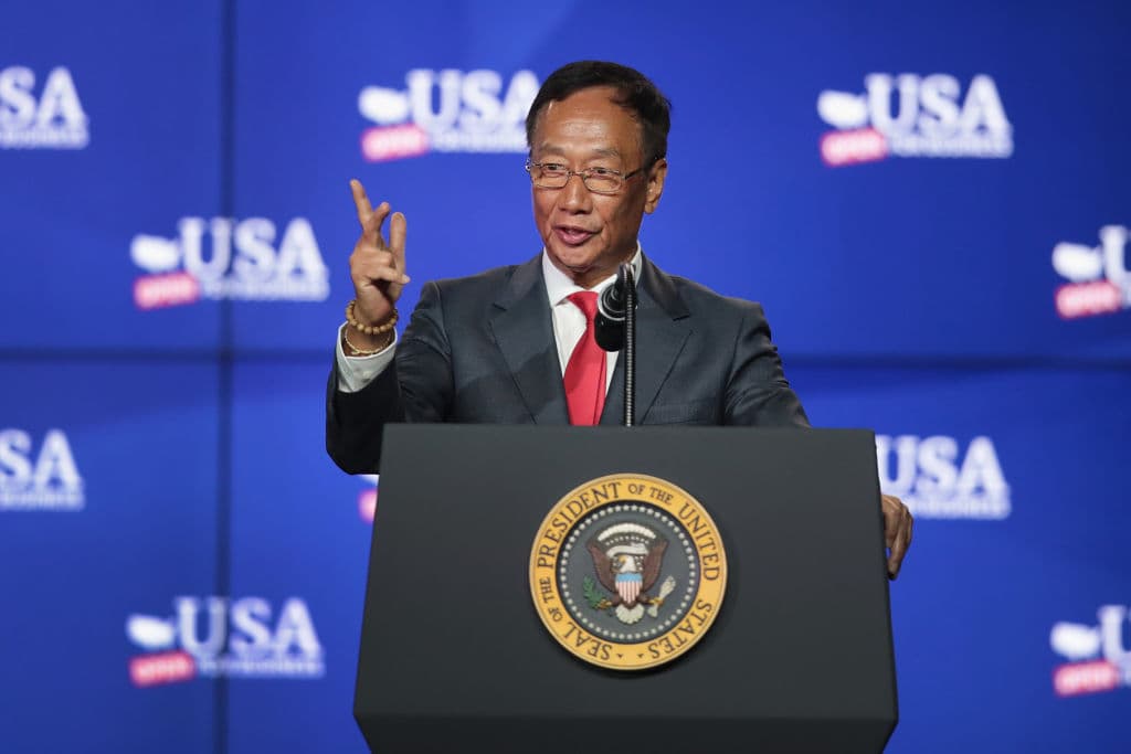 La storia di Terry Gou, il re dell’elettronica partito da un capannone di Taiwan (con un prestito della madre)