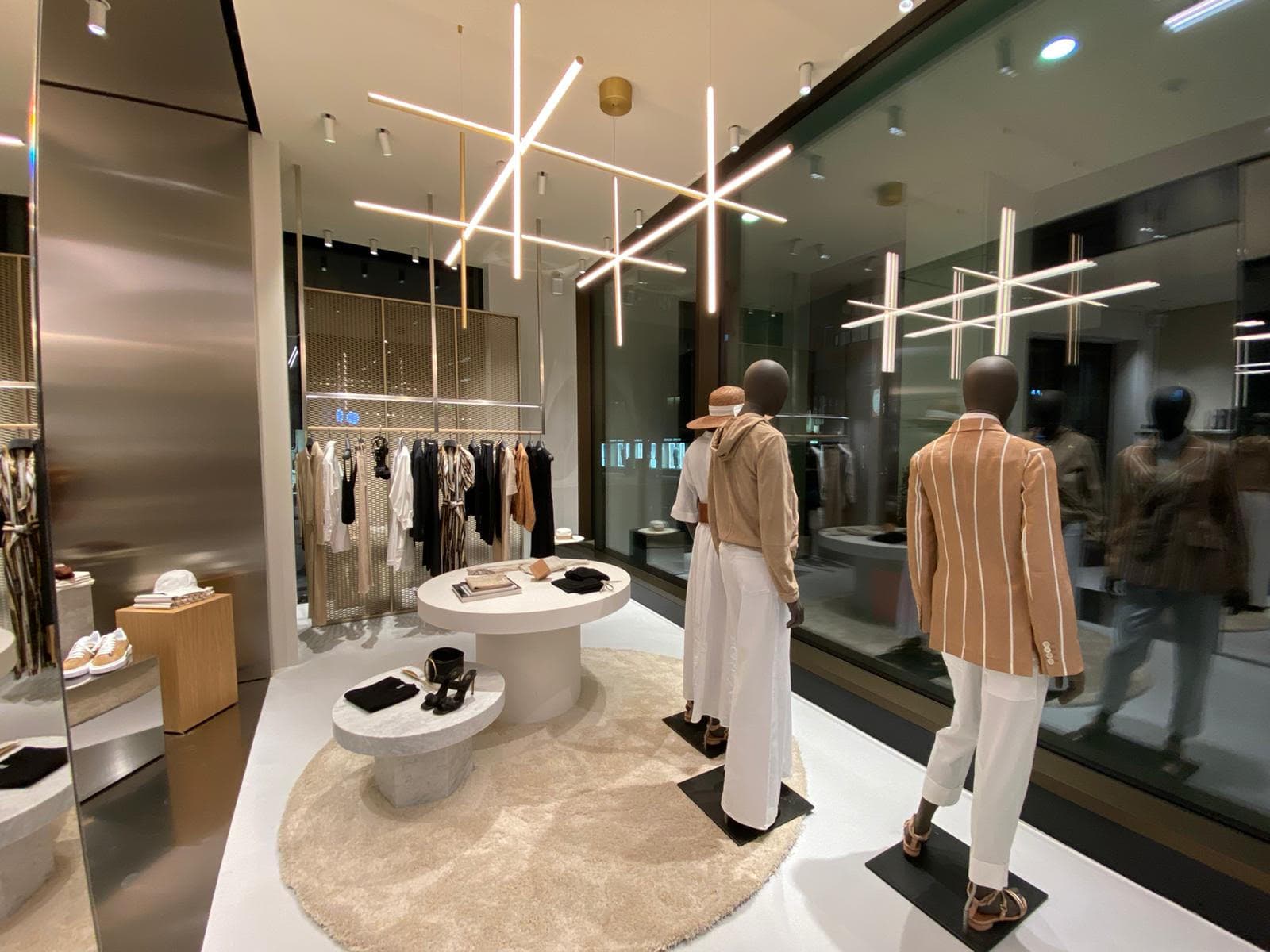 Il gruppo Eleventy cresce all'estero con il primo store a Ginevra e due pop-up a Tokyo