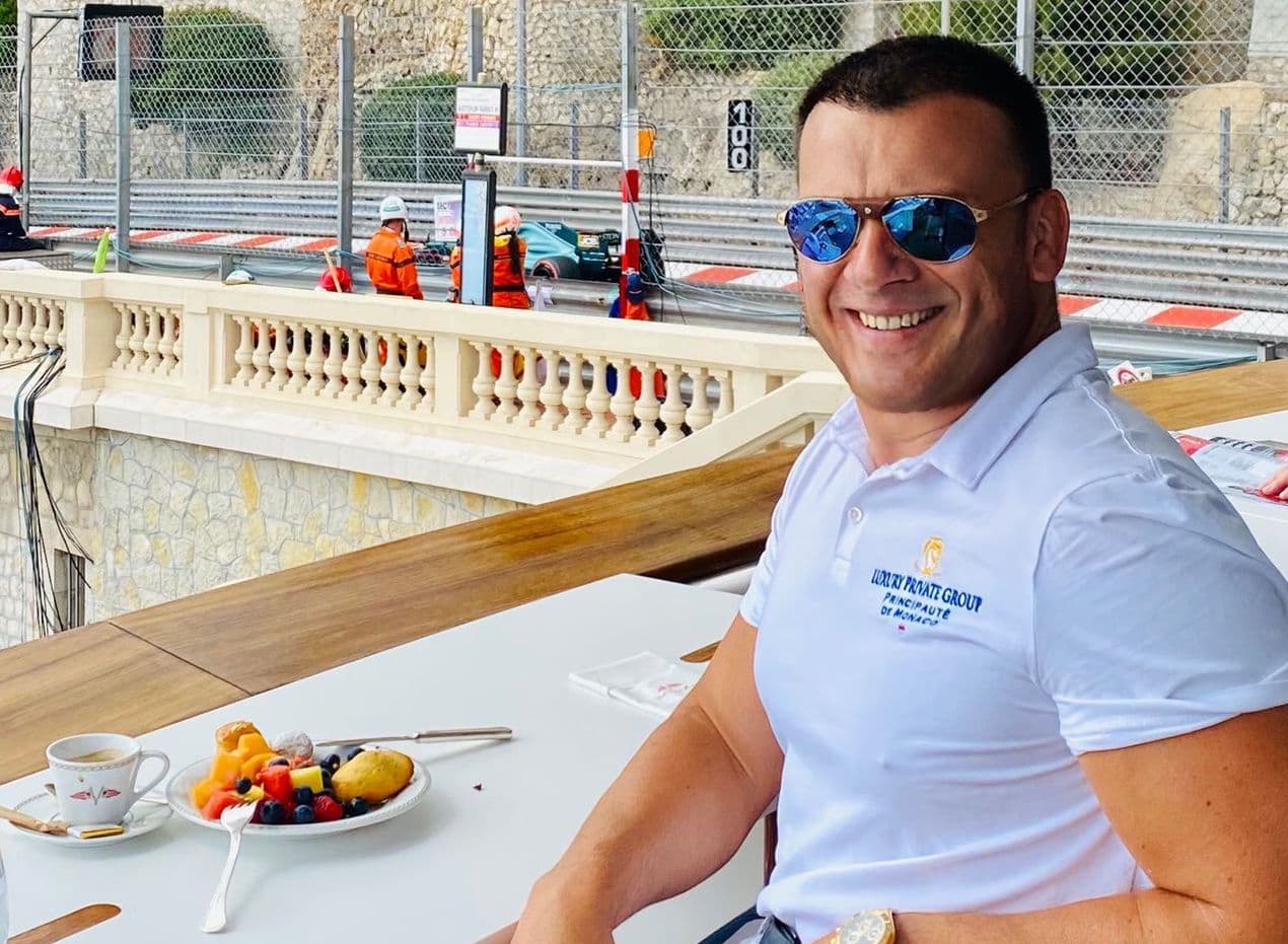 Giuseppe Barboni, l’imprenditore filantropo campione di lotta che ha fatto successo con il lusso