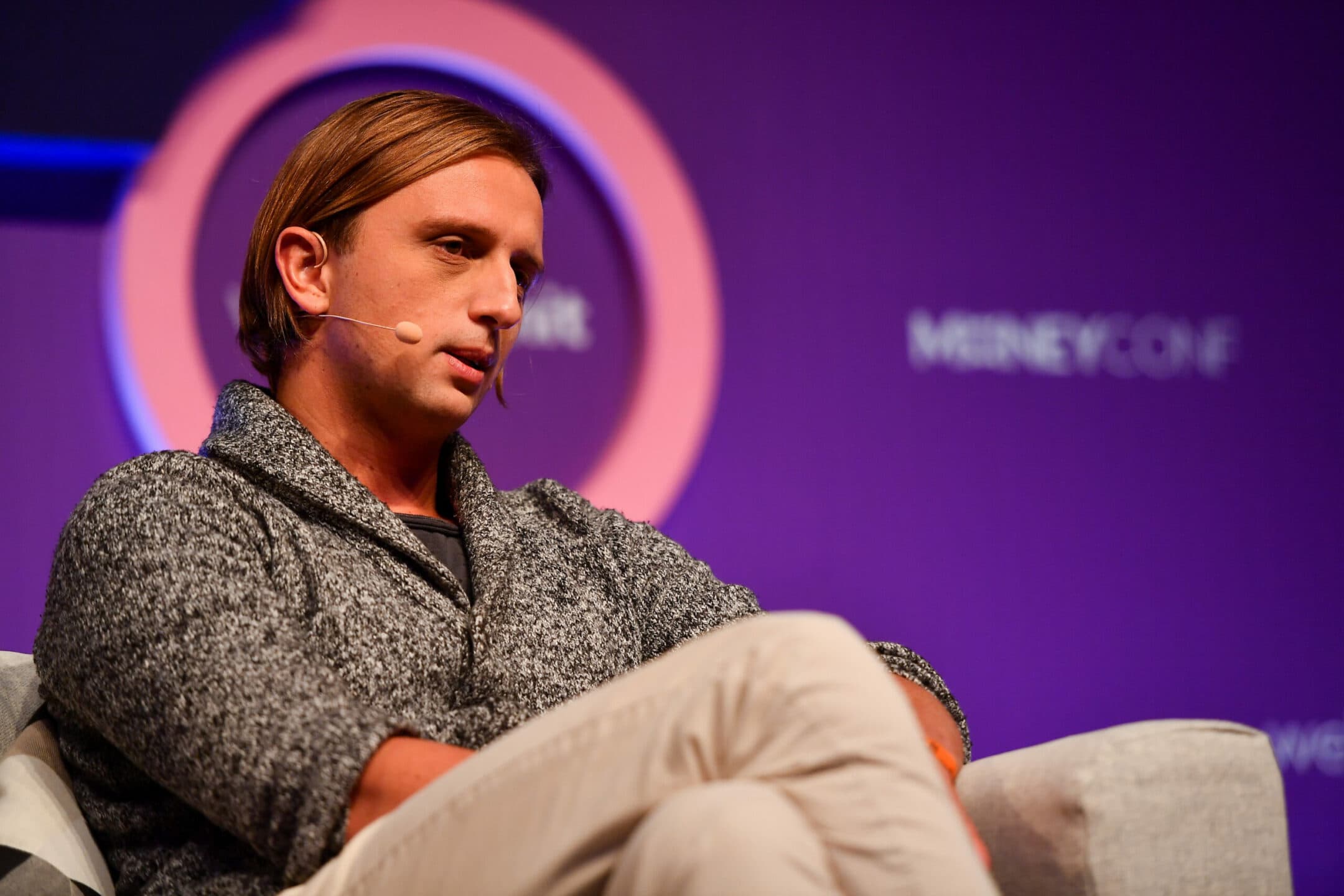 Revolut raccoglie 800 milioni di dollari e diventa la seconda fintech più grande in Europa