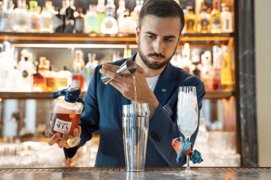 Aperitivo a 5 stelle. Ecco i migliori cocktail bar d'hotel da provare in Italia