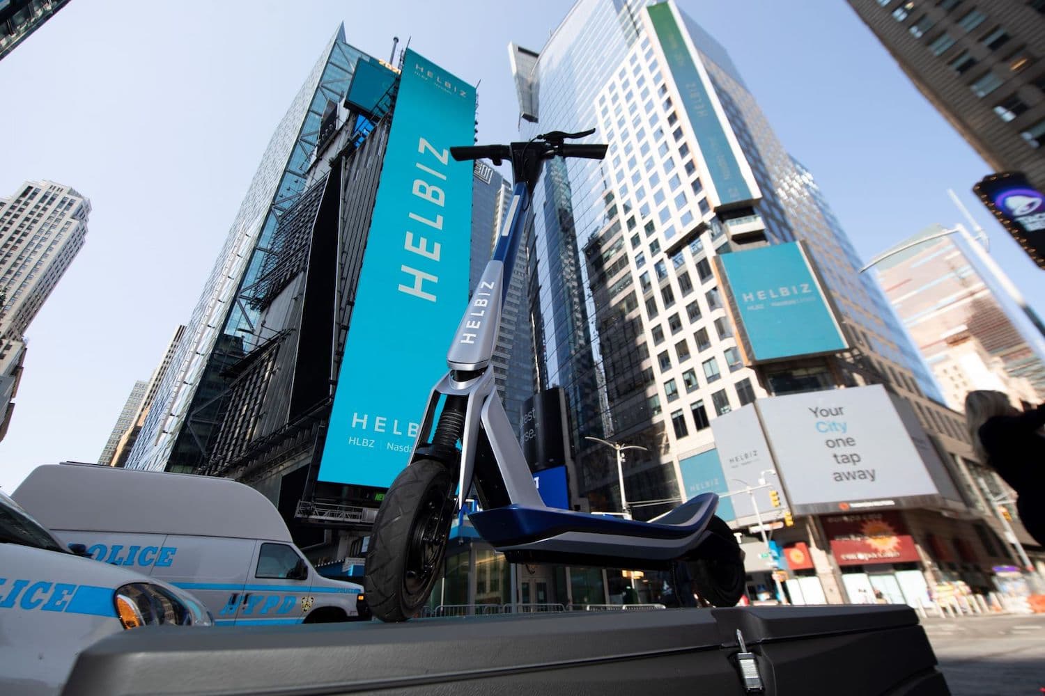 Helbiz svela il primo monopattino elettrico destinato alla vendita: è progettato da Pininfarina