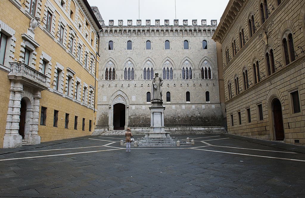 Mps centra il primo obiettivo su Mediobanca: superato il 35%, ora la partita è per il 51%