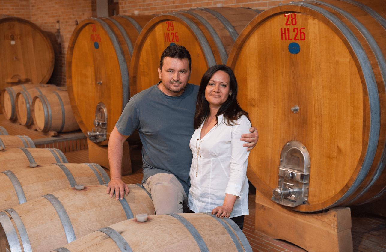 Tra le colline celebri per la loro storia l'azienda agricola Elvio Cogno produce i grandi vini delle Langhe