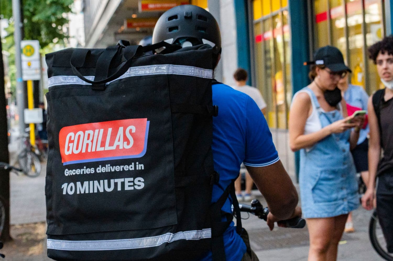 La startup tedesca di delivery istantaneo Gorillas chiude un finanziamento record di quasi 1 miliardo di dollari