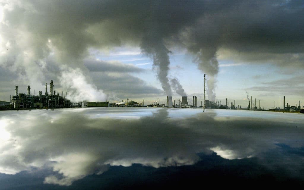 I social non credono alle promesse di aziende e governi sulla sostenibilità: in 3 conversazioni su 4 il sentiment è negativo