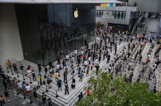 Le 10 società quotate di maggior valore al mondo: Apple ancora in vetta