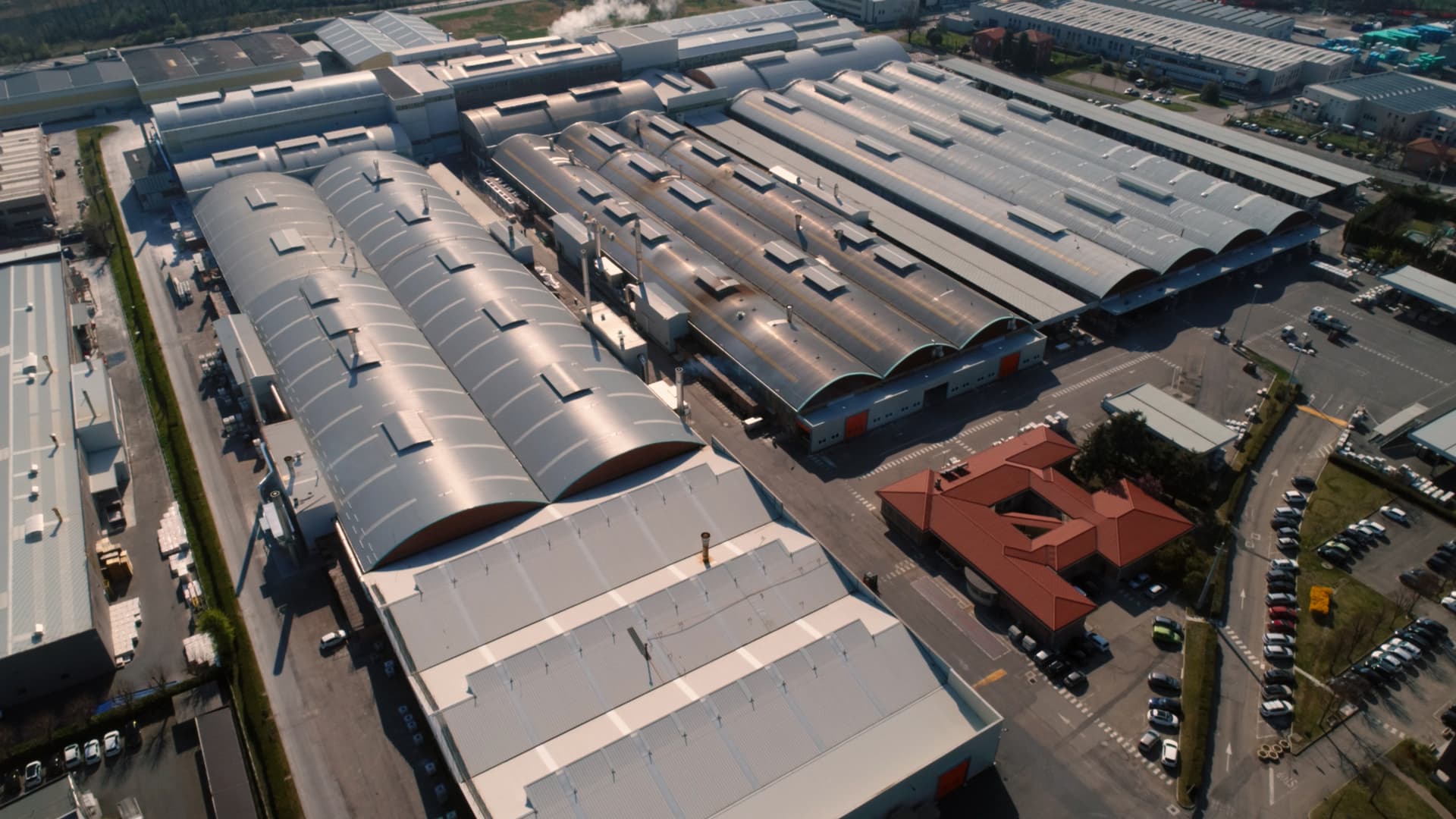 In Italia verrà realizzata la prima fabbrica di ceramica al mondo alimentata a idrogeno verde