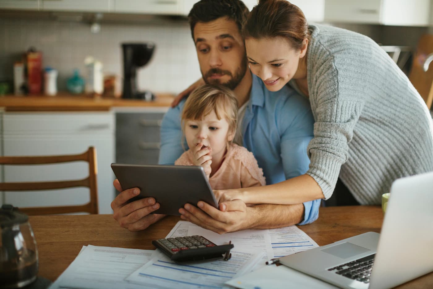 L'Italia non è un paese per polizze: perché non assicurarsi può incidere negativamente sui risparmi delle famiglie