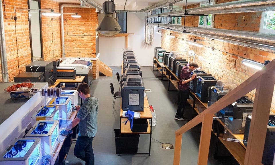 Periscopi, lacci emostatici e droni: in che modo la stampa 3D sta aiutando l'Ucraina nelle zone di guerra