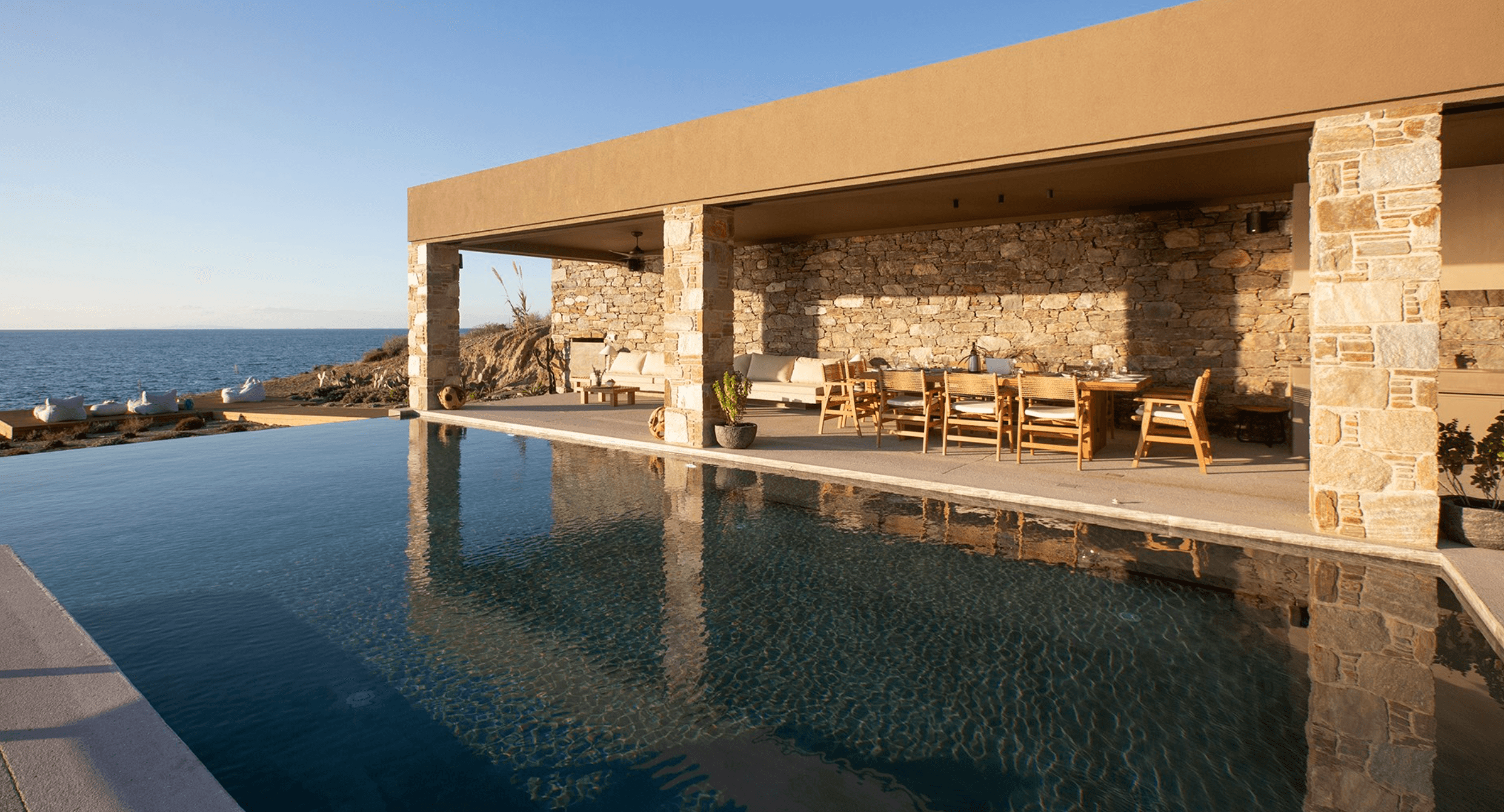 Il vero lusso è partire a settembre: vivere il Mediterraneo, tra avventure gastronomiche e ville private