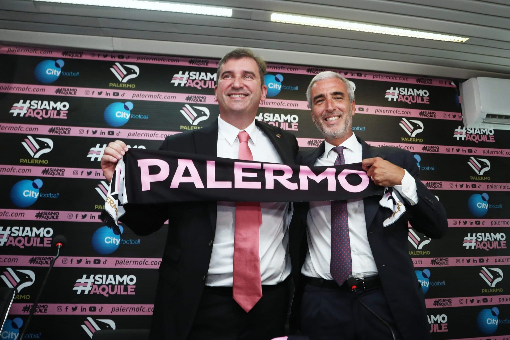Dal fallimento alla vendita allo sceicco Mansour: la rinascita del Palermo Calcio raccontata da Dario Mirri
