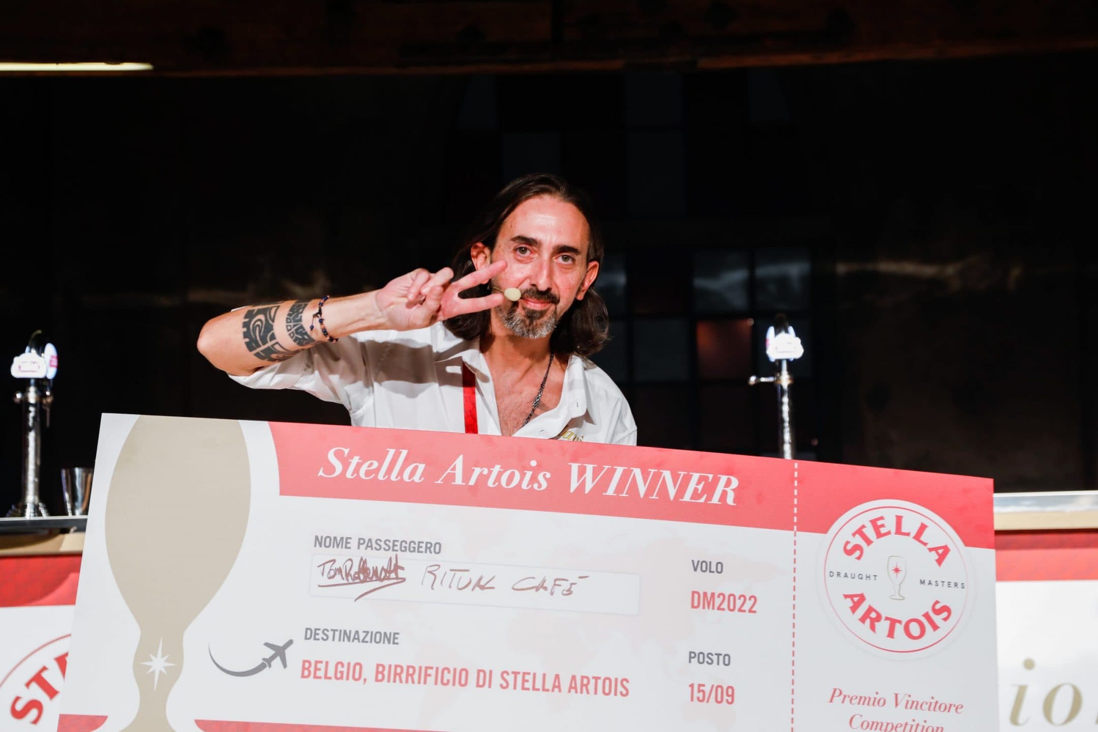 Flavio Dacomo è il miglior spillatore d’Italia. Tutto sulla competition di Stella Artois