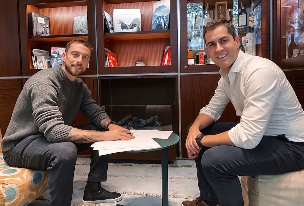 Anche Claudio Marchisio investe nella catena di barbershop Barberino’s