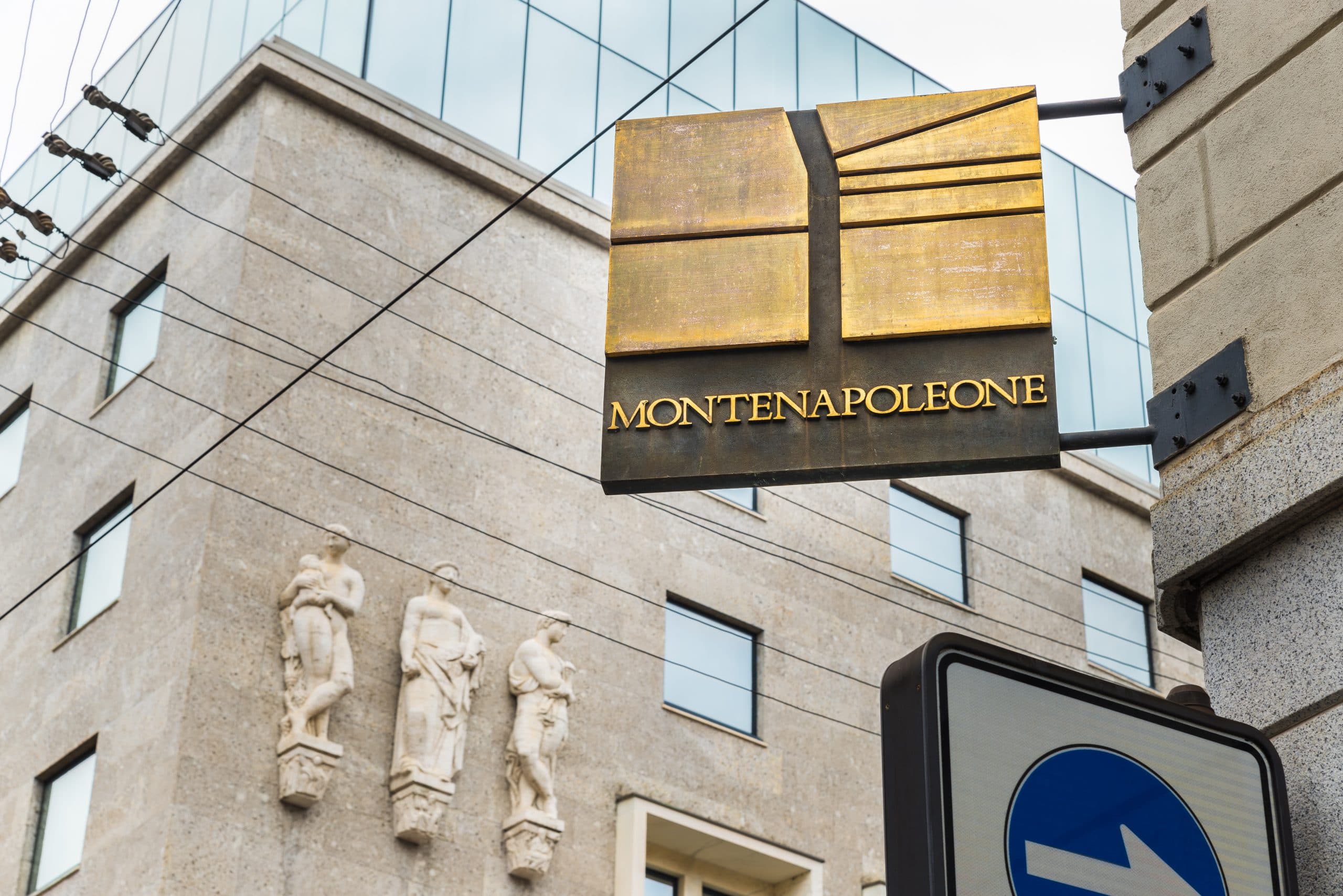 L'immobiliare vola a Milano: Montenapoleone è la via più costosa d'Europa e la terza del mondo