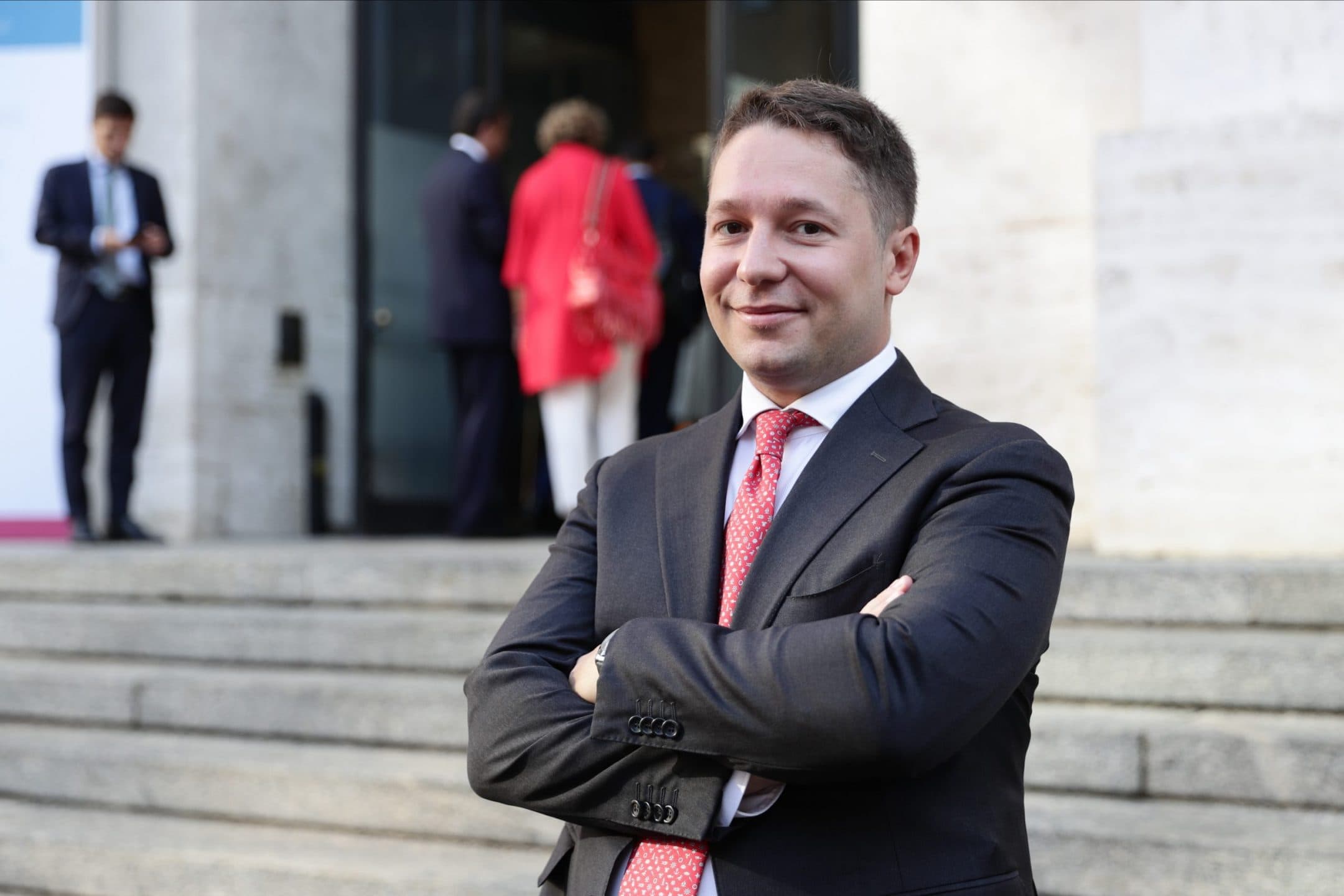 Soluzioni tailor-made e varietà di strumenti finanziari: come Smart Bank vuole democratizzare il mondo degli investimenti