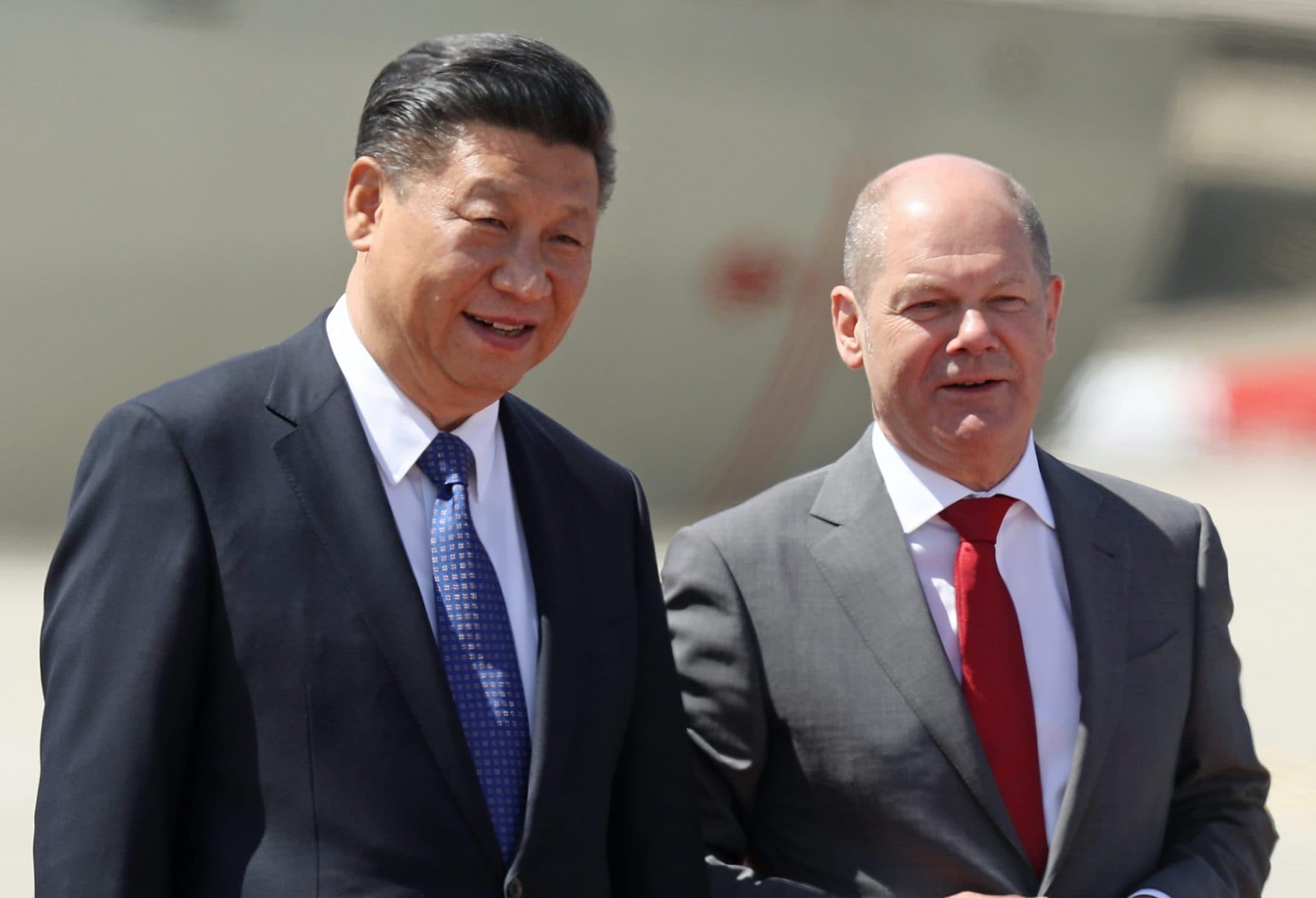 Dalla crisi energetica alla difesa dei confini: nuovi nazionalismi stanno nascendo in Europa