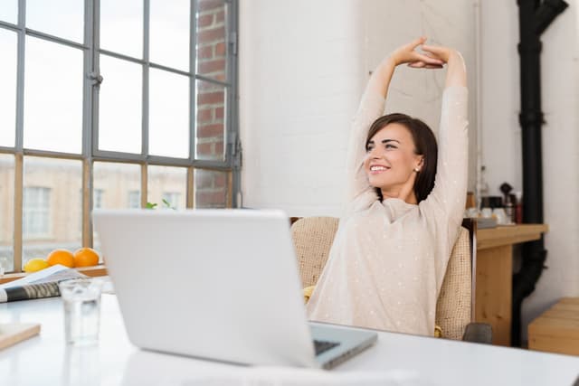 Per i lavoratori il work-life balance e la modalità ibrida sono diventati più importanti dello stipendio
