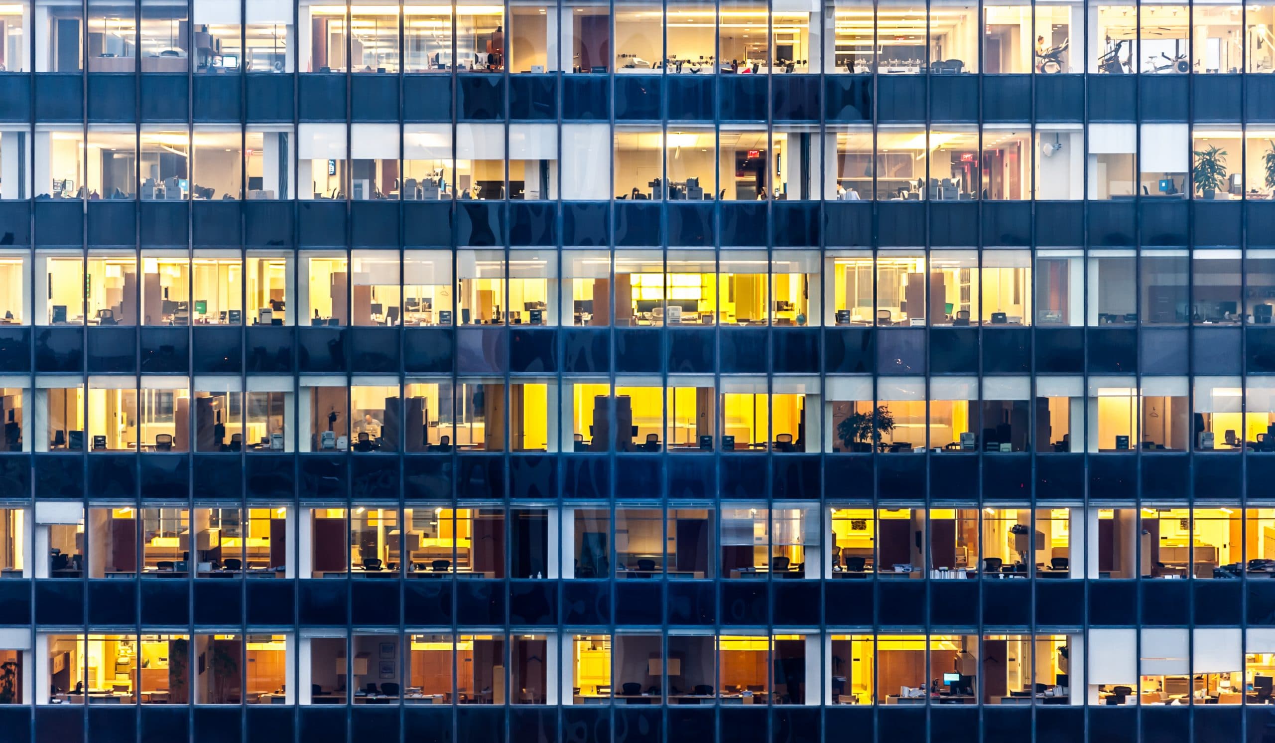 Il lavoro ibrido in America potrebbe svuotare 100 milioni di metri quadrati di uffici entro il 2030