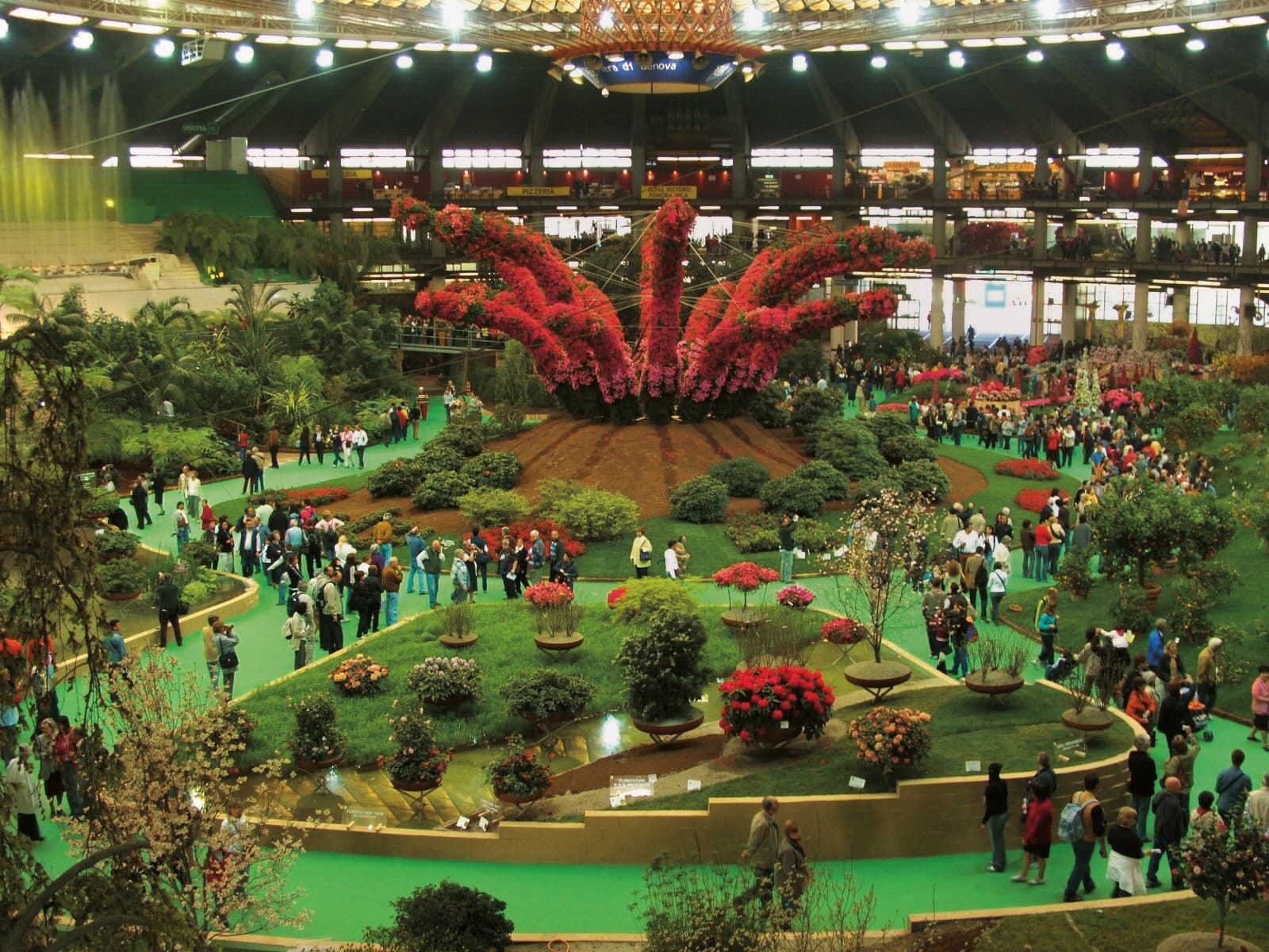 Tra composizioni floreali e idee per gli spazi green: ecco come allestire il proprio giardino