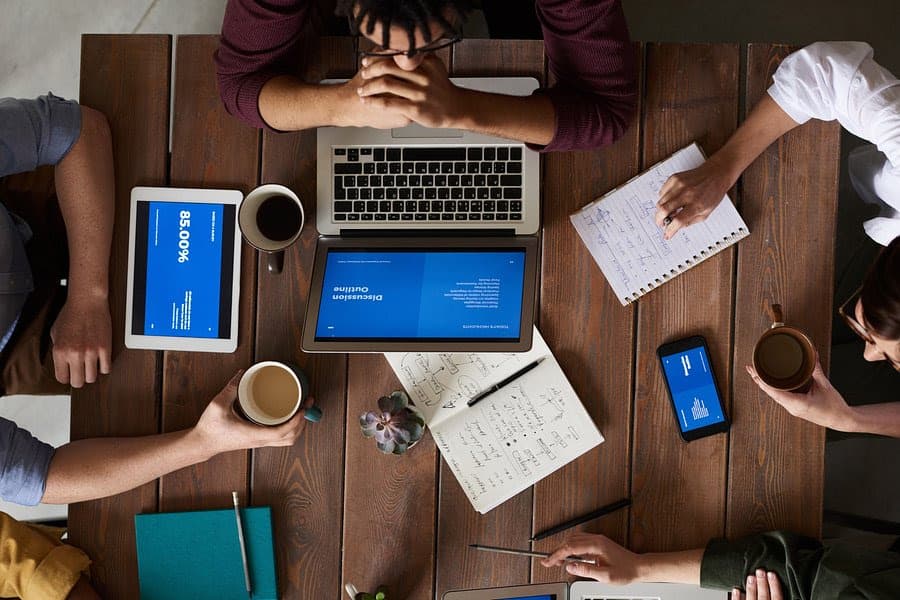 Il 73% dei dipendenti manifesta sintomi da stress: ascolto delle esigenze e benefit innovativi le possibili soluzioni per i datori di lavoro