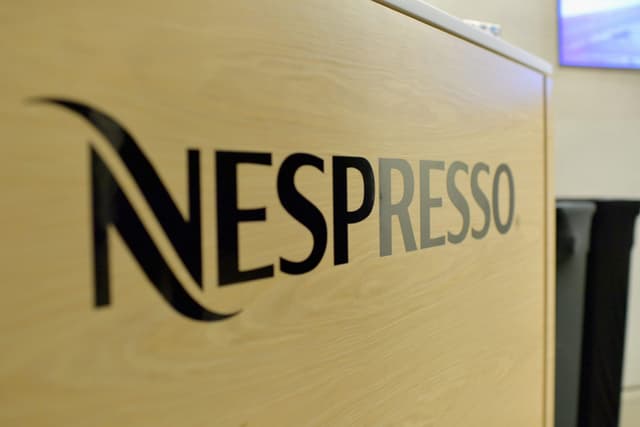 Meno gerarchie e più auto-organizzazione: il modello di lavoro di Nespresso per evitare il burnout dei dipendenti