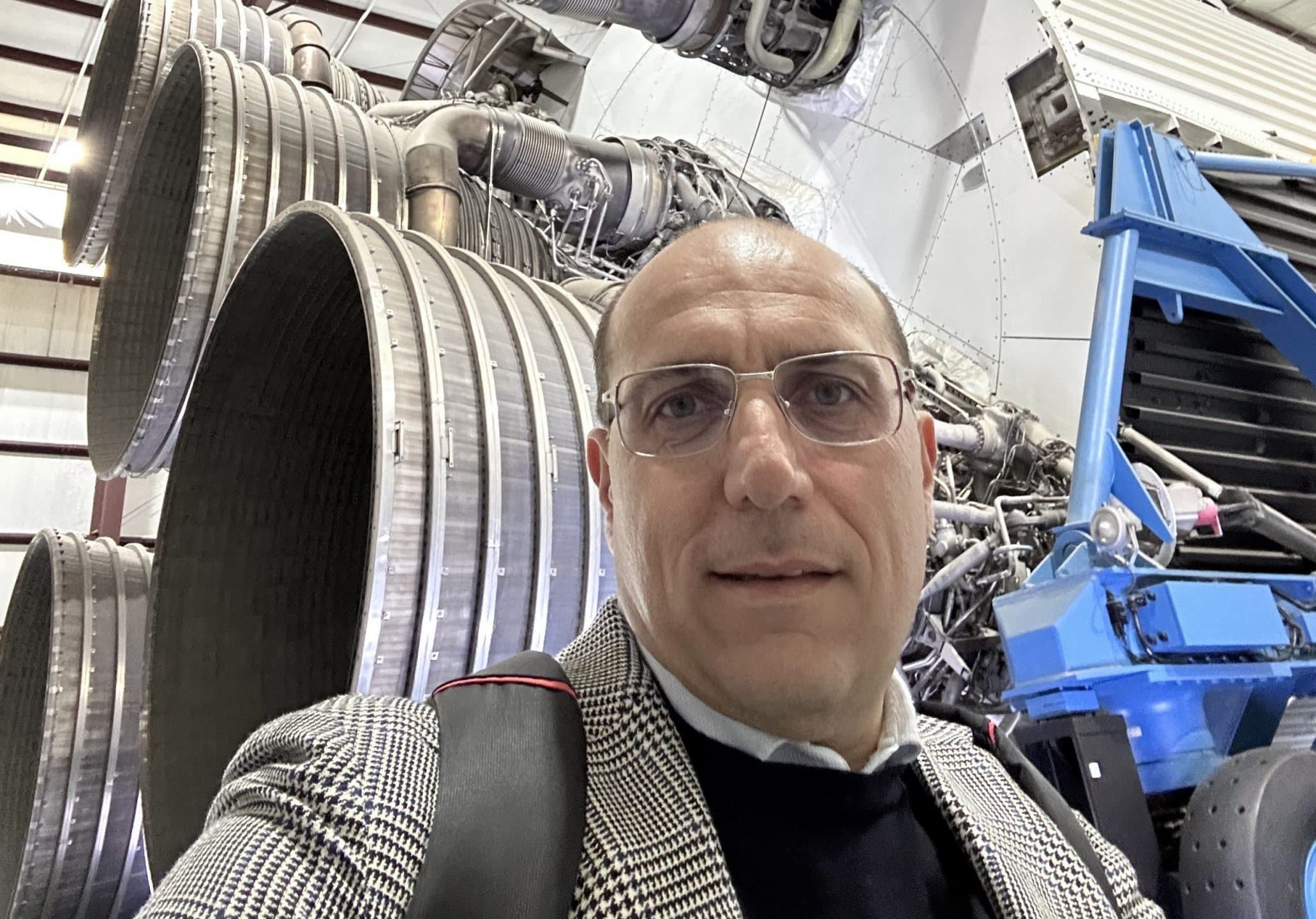 L'impresa emiliana che produce le vernici più leggere al mondo per satelliti e Formula 1