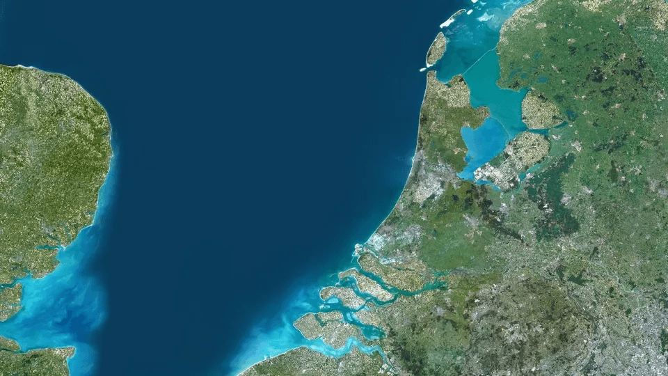 Il cambiamento climatico sta modificando il colore degli oceani. Lo studio di Nature