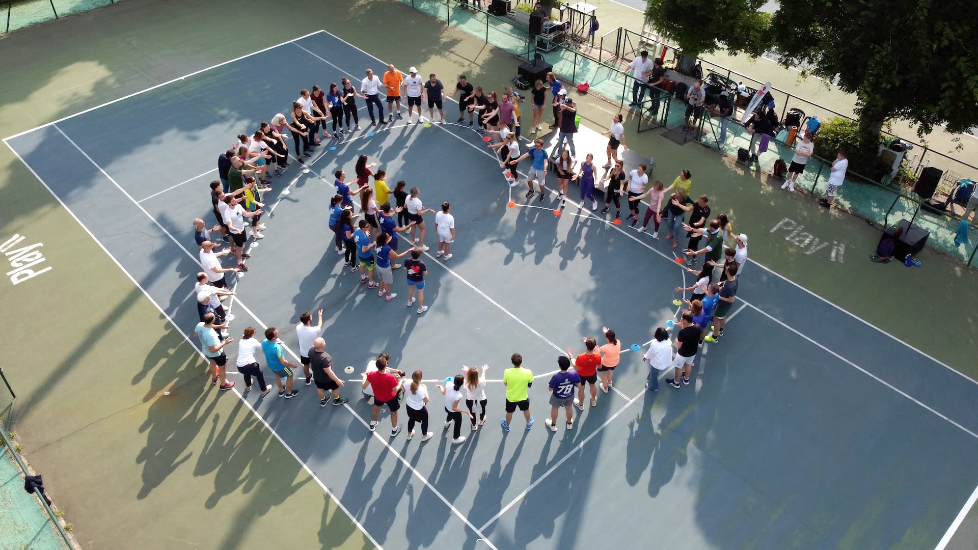 Parità di genere, sostenibilità ed efficienza economica: le sfide responsabili di Axa Italia