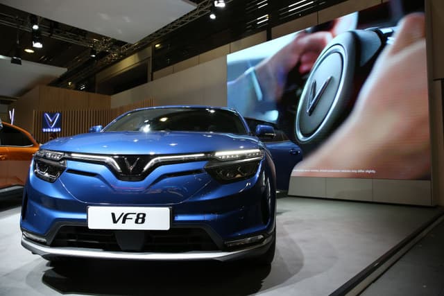 La Tesla vietnamita sbarca al Nasdaq e vale già più di Ford e Gm. Il fondatore guadagna 39 miliardi in un giorno
