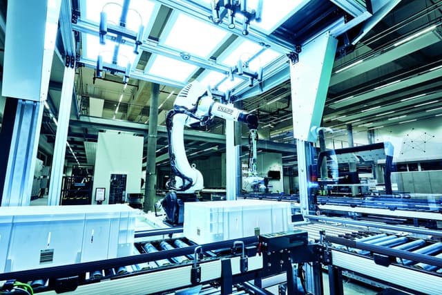 Come il digitale sta cambiando i mercati e il rapporto uomo-macchina