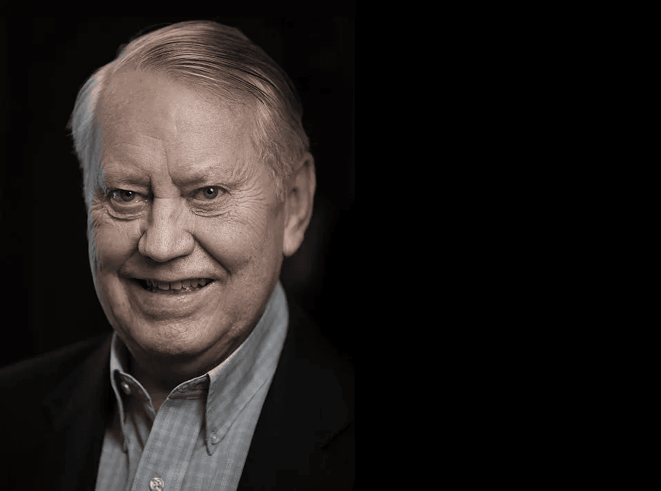 È morto Chuck Feeney, il miliardario che aveva dato via tutta la sua ricchezza