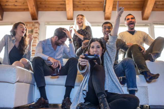 Il mercato dei videogiochi in Italia vola a 2,3 miliardi di euro: ecco i 10 titoli più venduti nel 2023