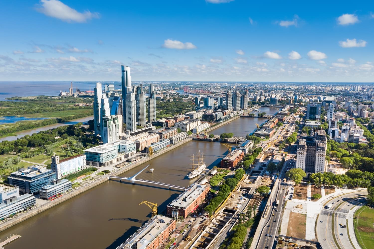 L'Argentina al bivio: perché le presidenziali del 22 ottobre decideranno il posto di Buenos Aires nel mondo