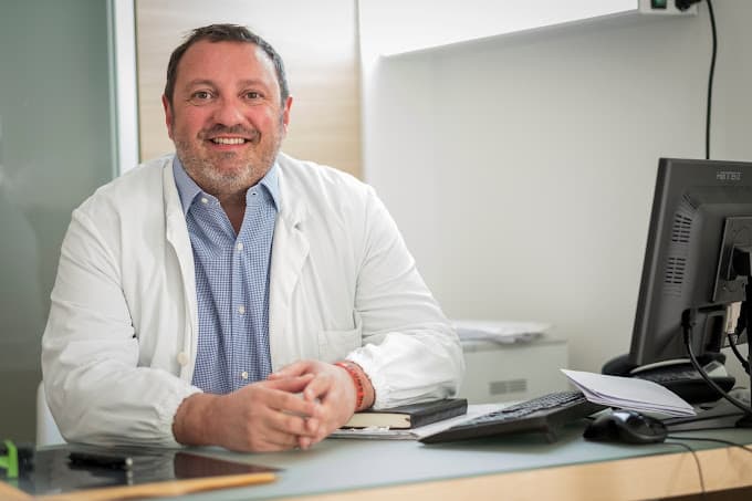 Ecco come questo medico ha fatto della cura del piede un'attività imprenditoriale