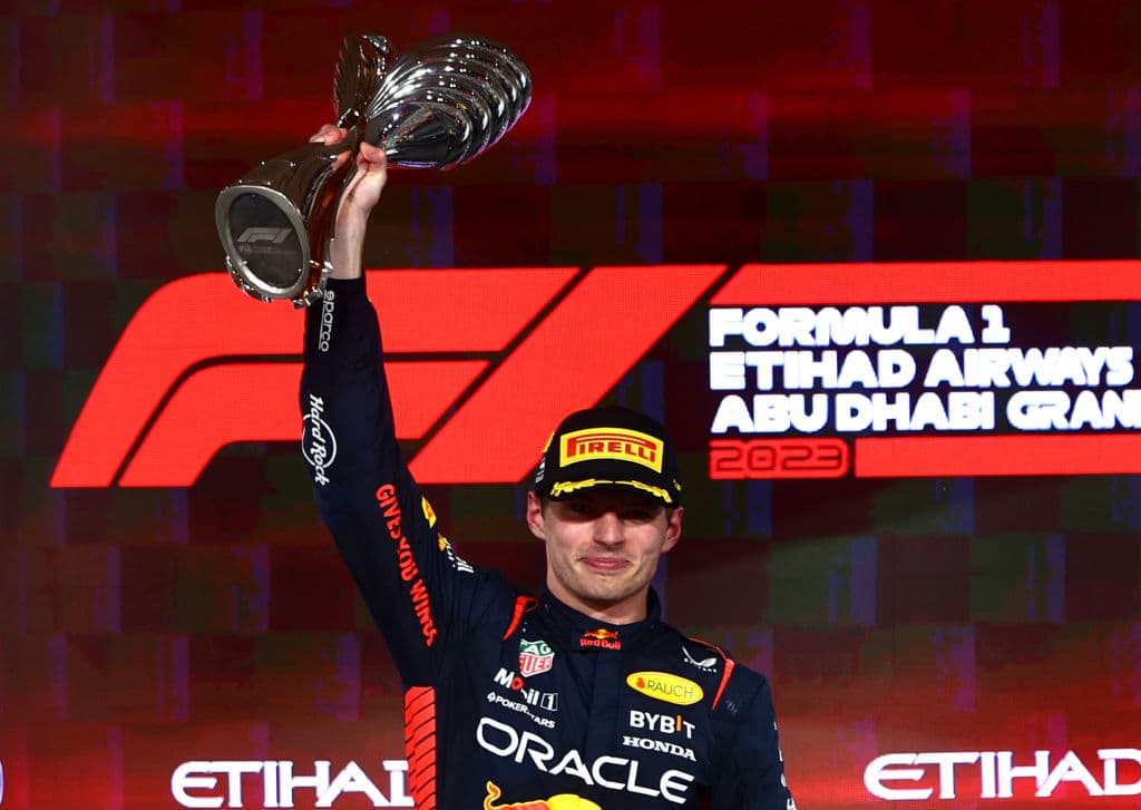 Chi sono i piloti più pagati della Formula 1. Verstappen stravince anche fuori dalla pista