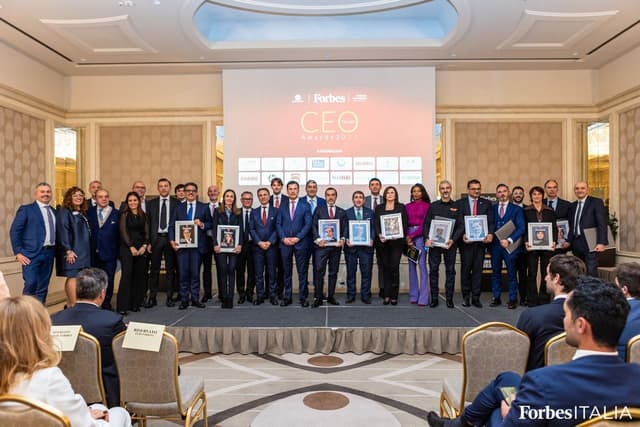 Forbes Ceo Awards 2023 ⭐⭐⭐: chi sono i 15 migliori ceo dell'anno