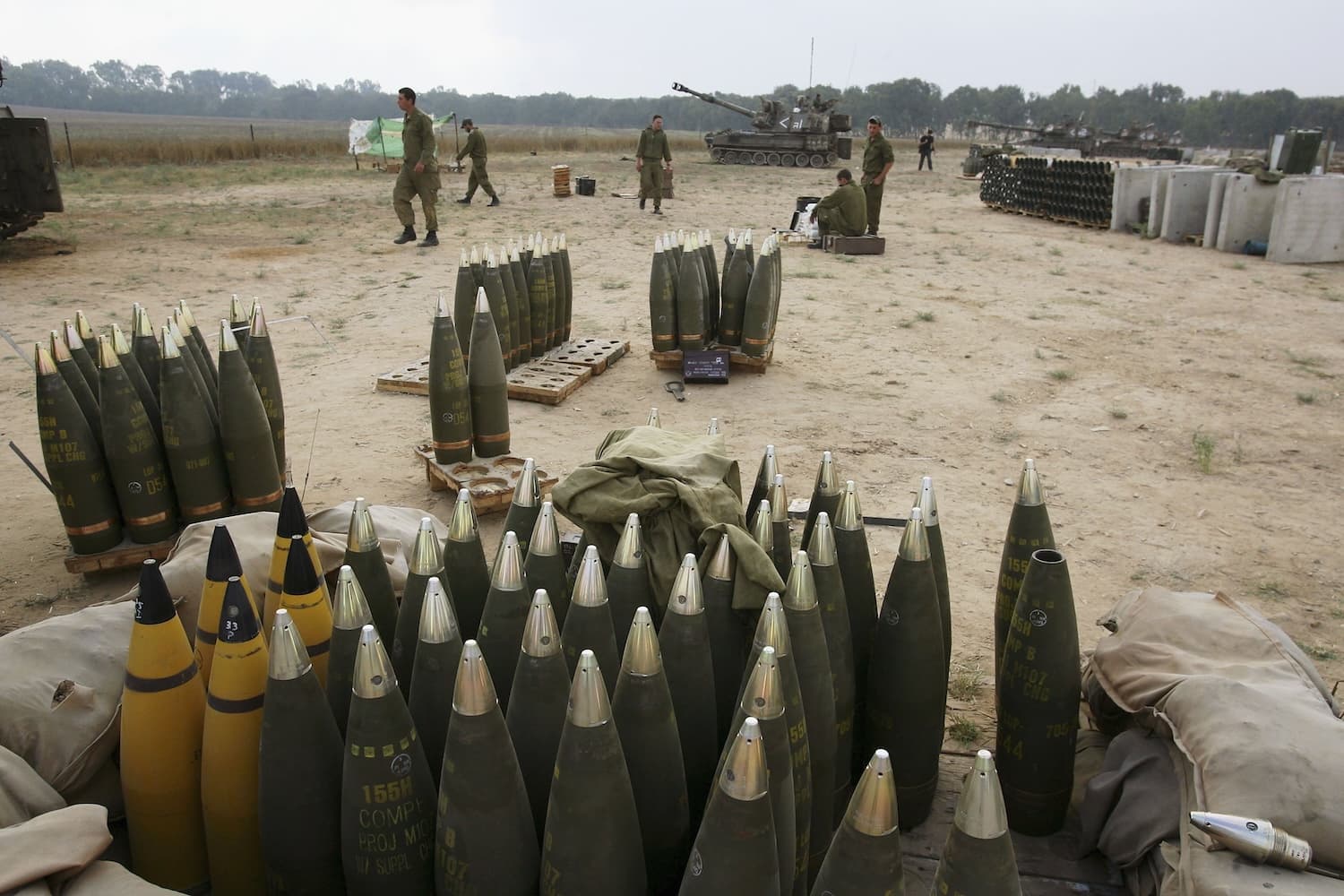 La nuova corsa agli armamenti: perché le superpotenze tornano a spendere nella difesa