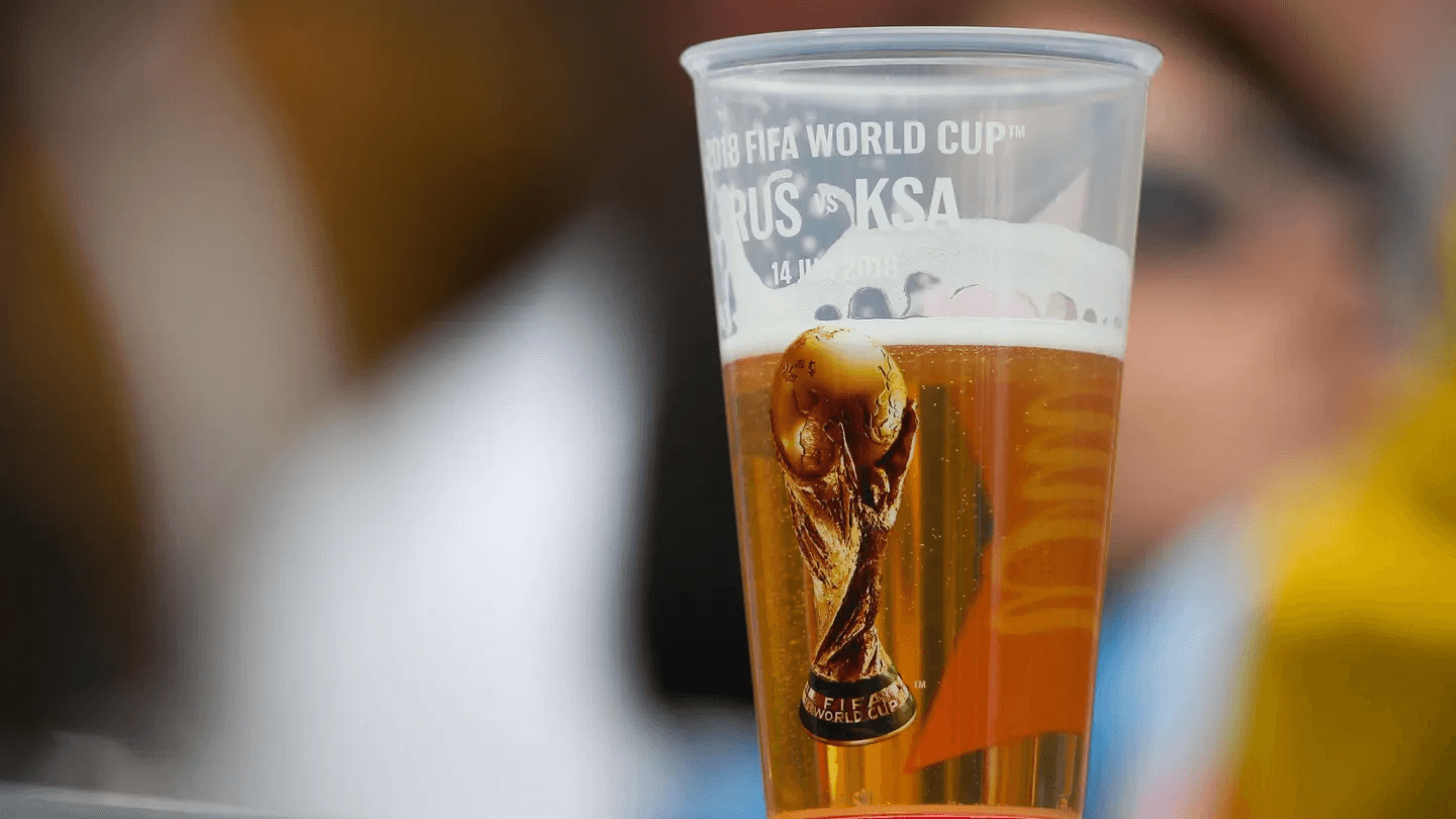 In Arabia Saudita apre il primo negozio di liquori in 70 anni. Ecco gli altri paesi che vietano la vendita degli alcolici