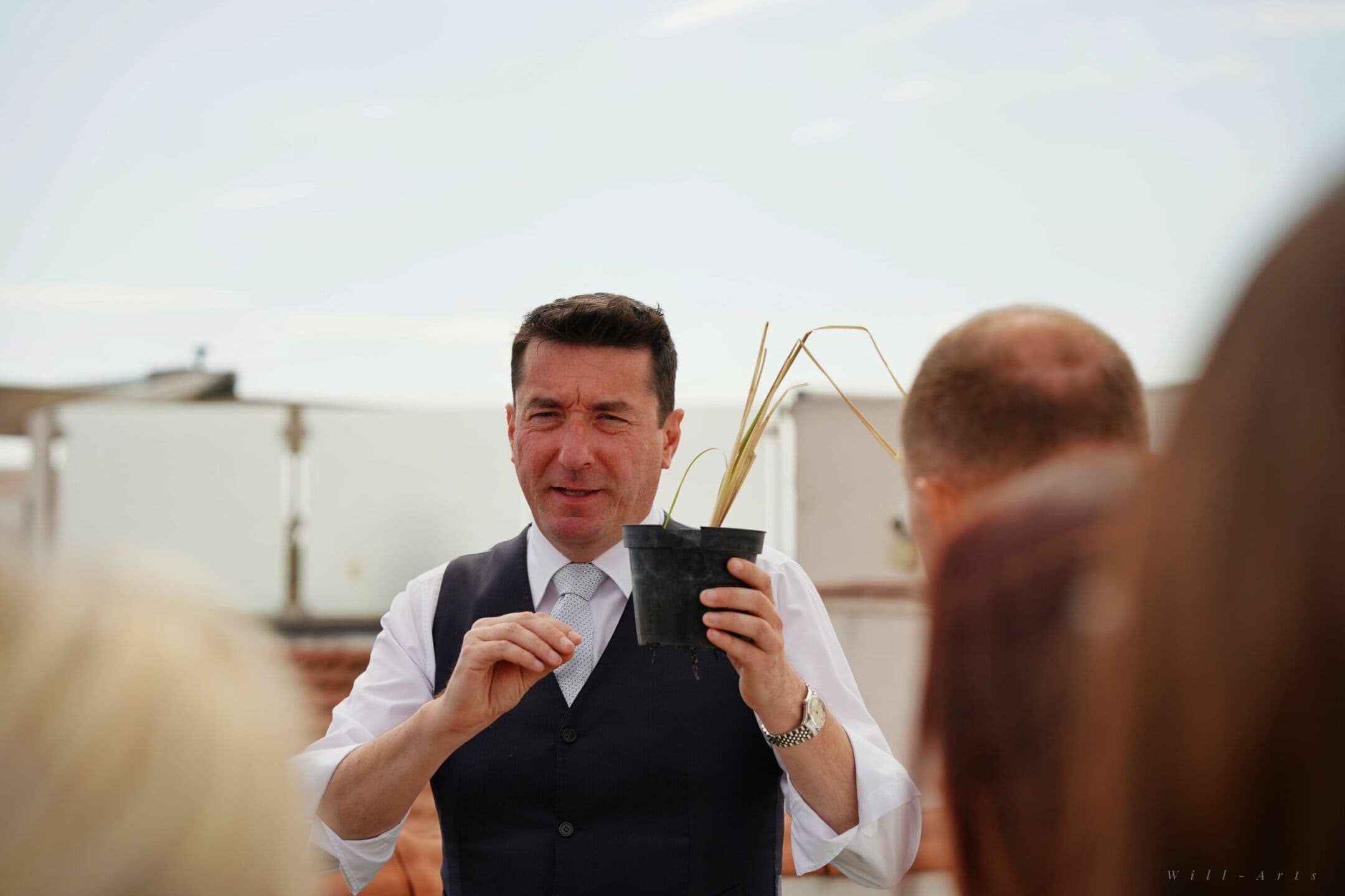 Questo bartender ha trasformato un hotel stellato in un orto-giardino per creare cocktail profumati