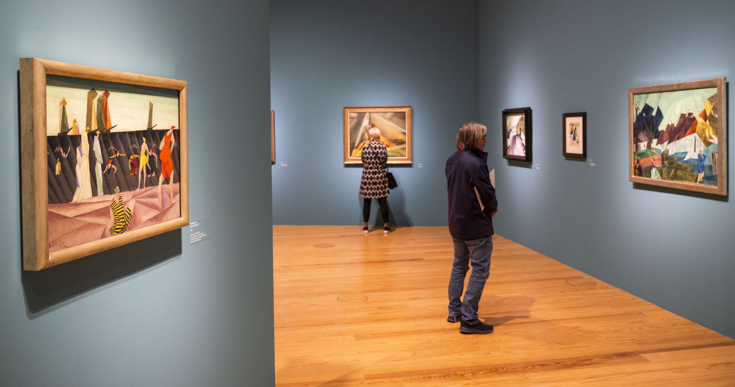 Il mercato dell’arte frena per la crisi economica e le tensioni geopolitiche. Tengono i passion assets, stallo per gli Nft e la cryptoarte