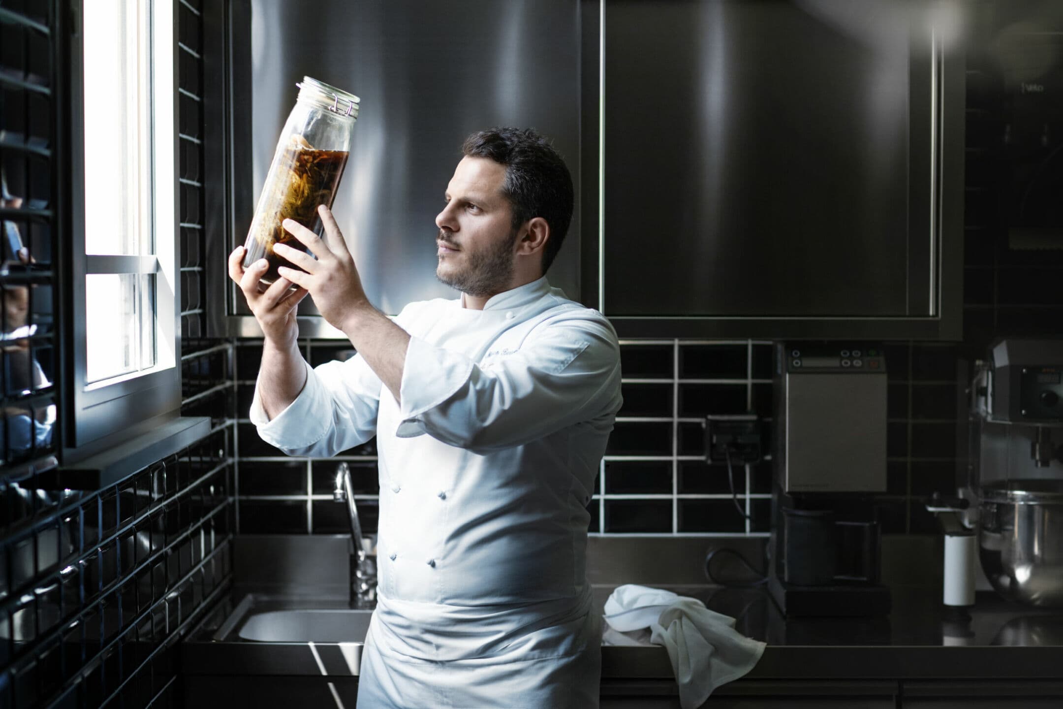 L'anguilla è a rischio di estinzione? Questo chef di Forte dei Marmi ha trovato un'alternativa sostenibile