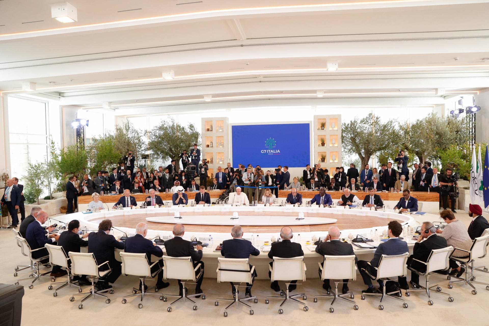 L'azienda vicentina che ha realizzato le sedie per i leader del G7