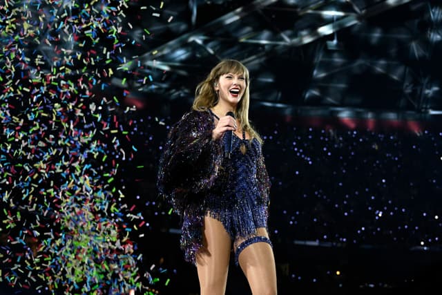 Da Steven Spielberg a Taylor Swift: chi sono le celebrità miliardarie nel 2025