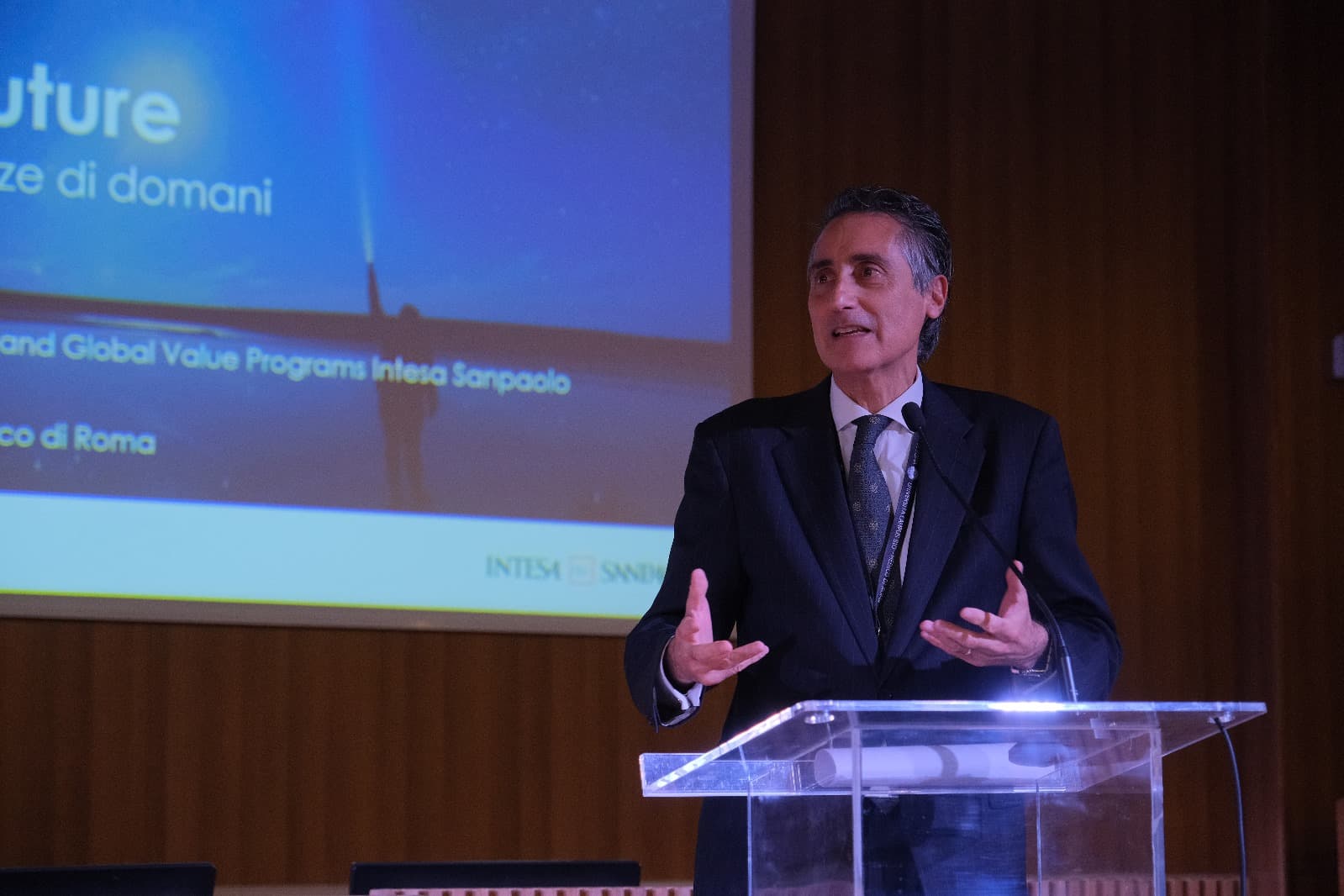 Intelligenza artificiale e big data per il sistema sanitario: lo studio di Intesa Sanpaolo e Università Campus Bio-Medico