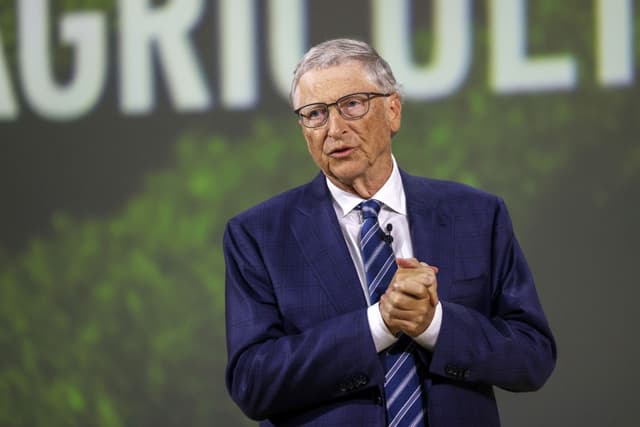Bill Gates avverte: senza regolamentazione, l’IA sarà progettata “dai più ricchi e per i più ricchi”